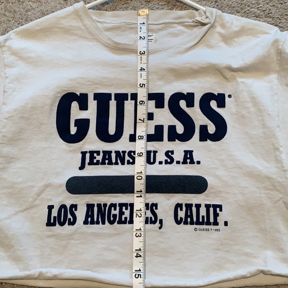 1993 Vintage Guess Cropped Tee - Picture 4 of 5